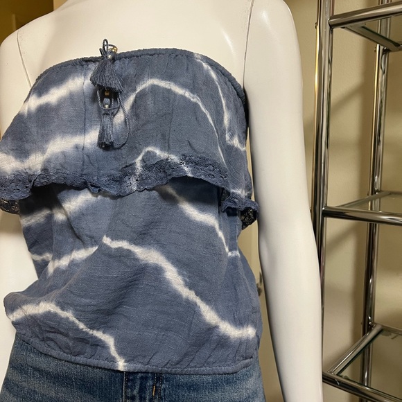 NWT - American Eagle Outfitters Blue and white tie-dye tube top - Picture 5 of 6